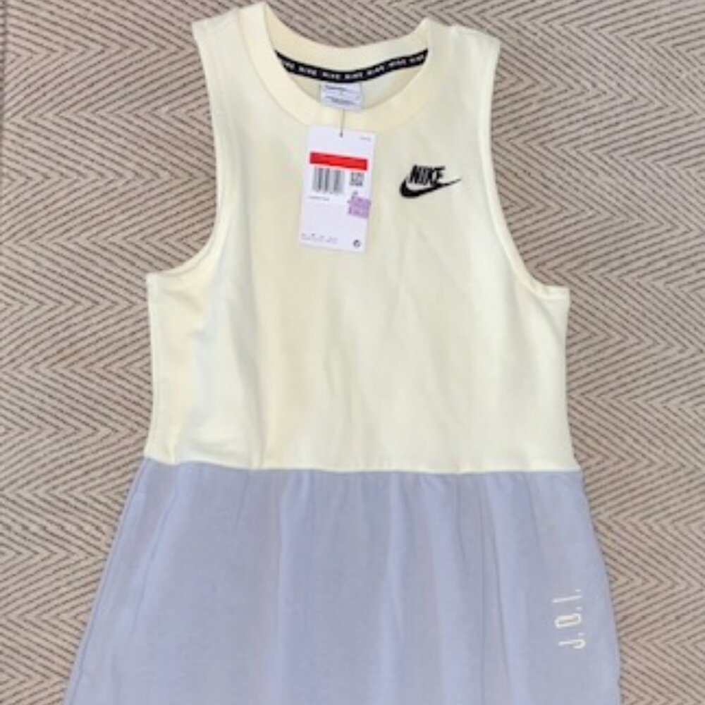 NWT Nike Girls' Colorblock Tank Dress – Size Large – Sporty & Stylish!